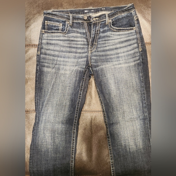 BKE Jeans Henry 36x34 (2) Buckle - Picture 5 of 10